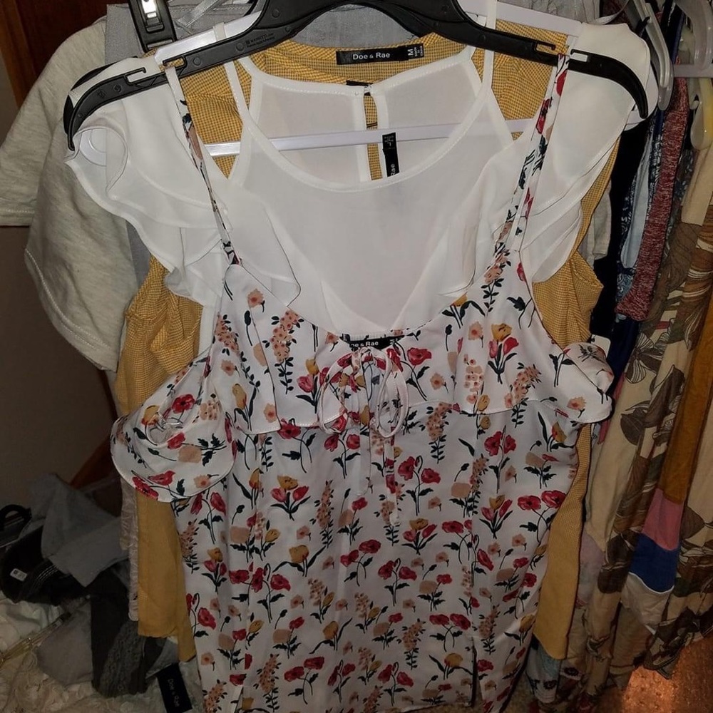 Ruffle top floral tank